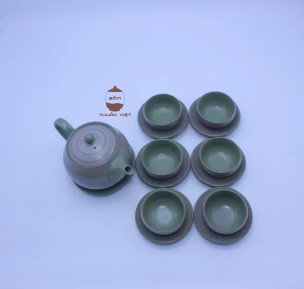 Bộ ấm tím xanh vẽ cỏ