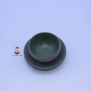 Chén tím xanh vẽ cỏ